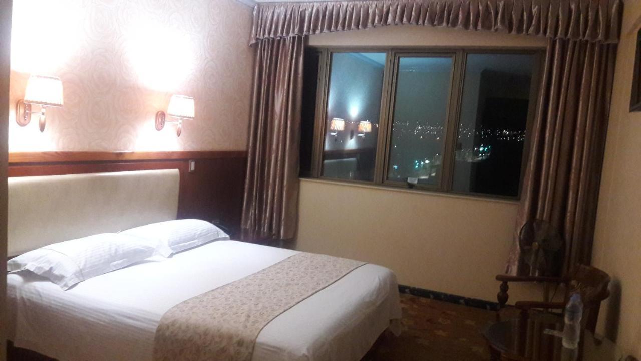 Hotel Pekin Iquique Kültér fotó